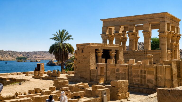 Trajanuse kiosk Philae saarel